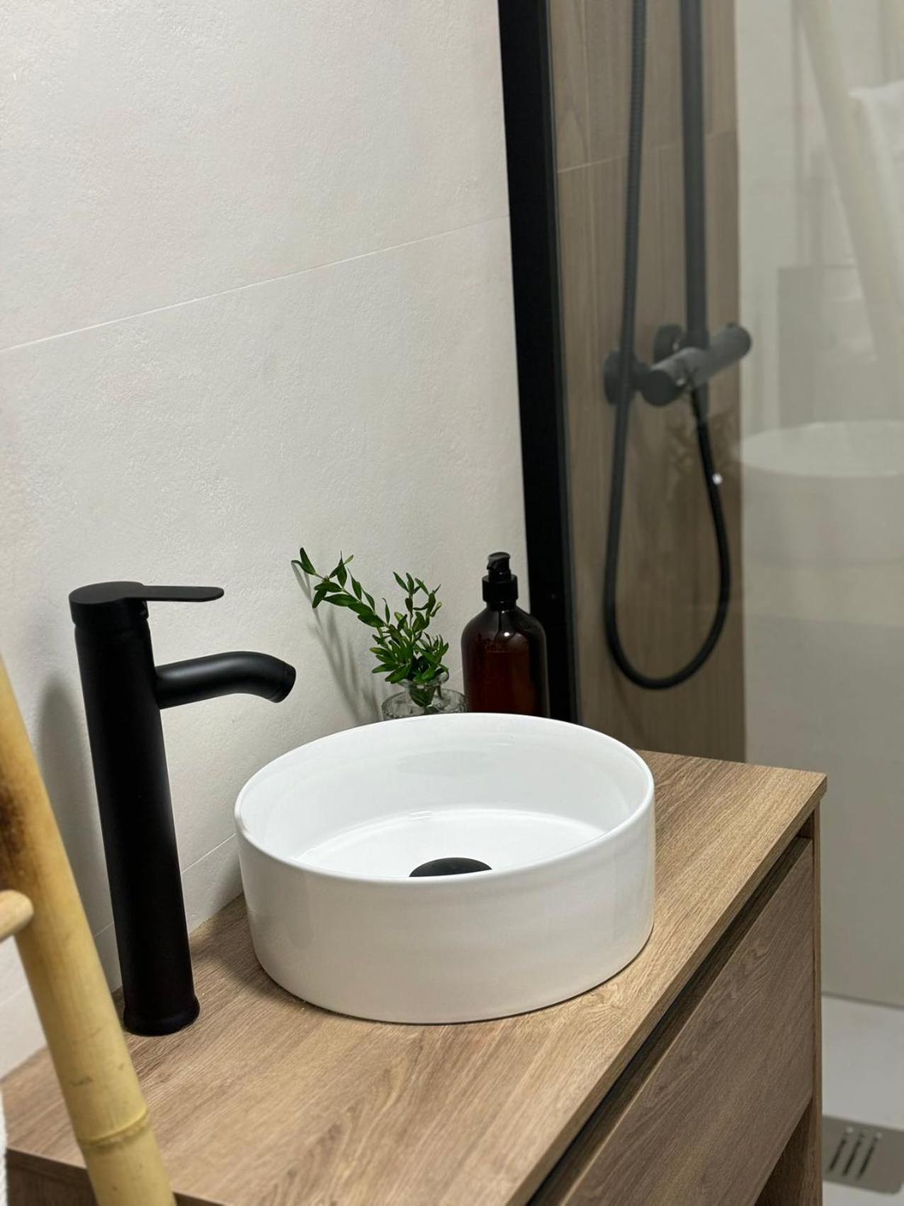 Victrix Homes León Extérieur photo