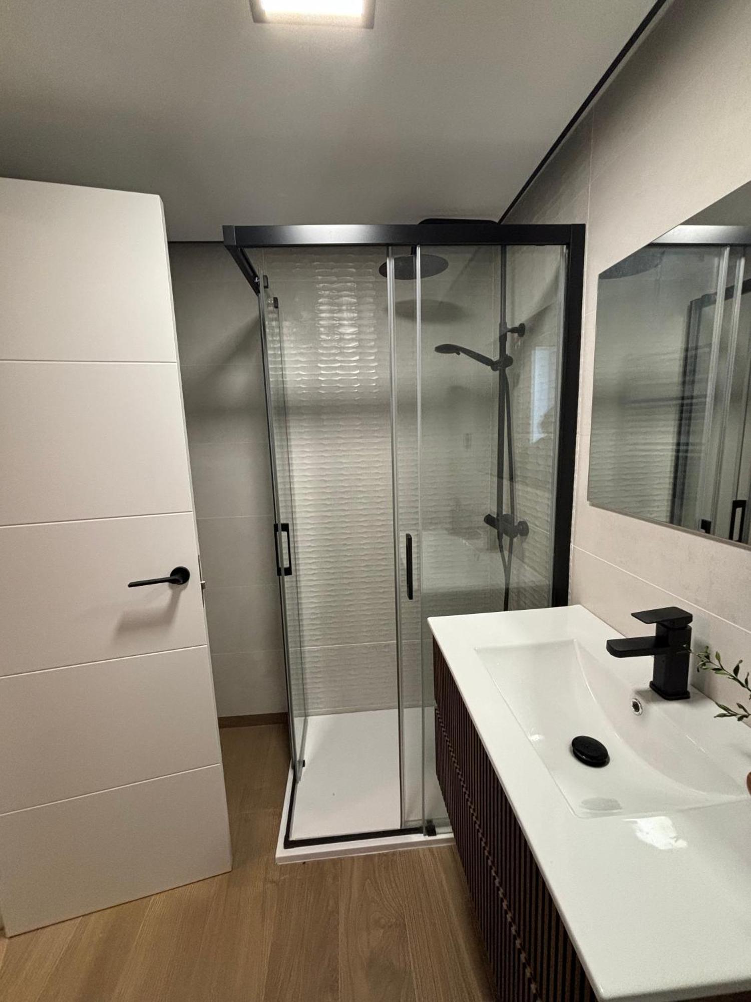 Victrix Homes León Extérieur photo