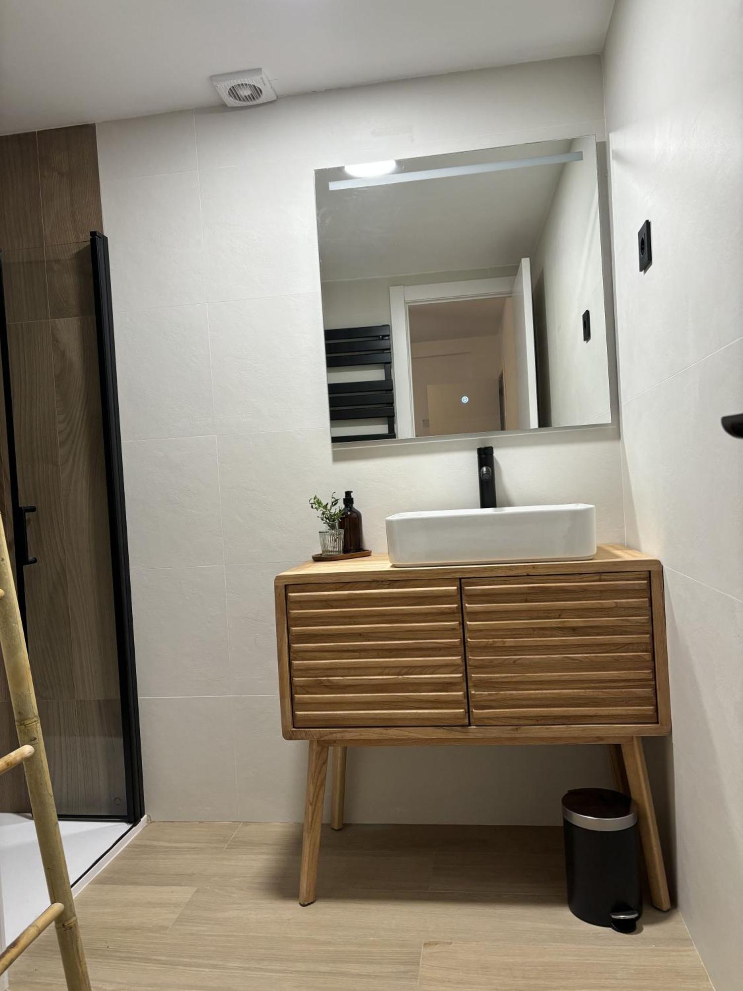 Victrix Homes León Extérieur photo